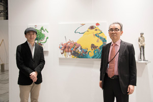 「東京画廊＋BTAP」の山本豊津氏と西澤千晴氏（左）