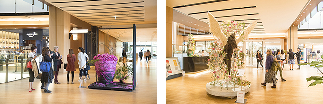 「IMAGINEZEN（イマジン）」をテーマに、バラの花だけを使って創り上げた美しいフラワーアートで飾られた東京ミッドタウンの会場風景。