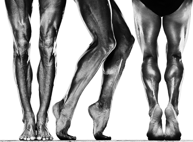 「Ironman Champion Chrissie Wellington, Human Body Study 1213」ハワード・シャッツ Photograph by Howard Schatz from Schatz Images: 25 Years (Glitterati, Inc. 2015)